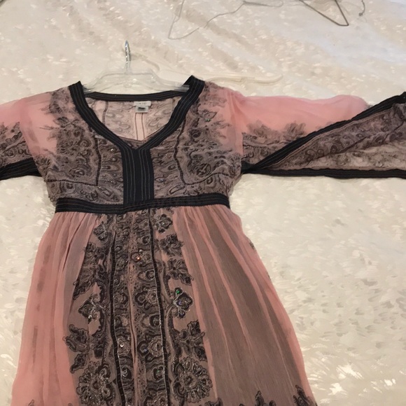 Cache dress - Picture 2 of 5